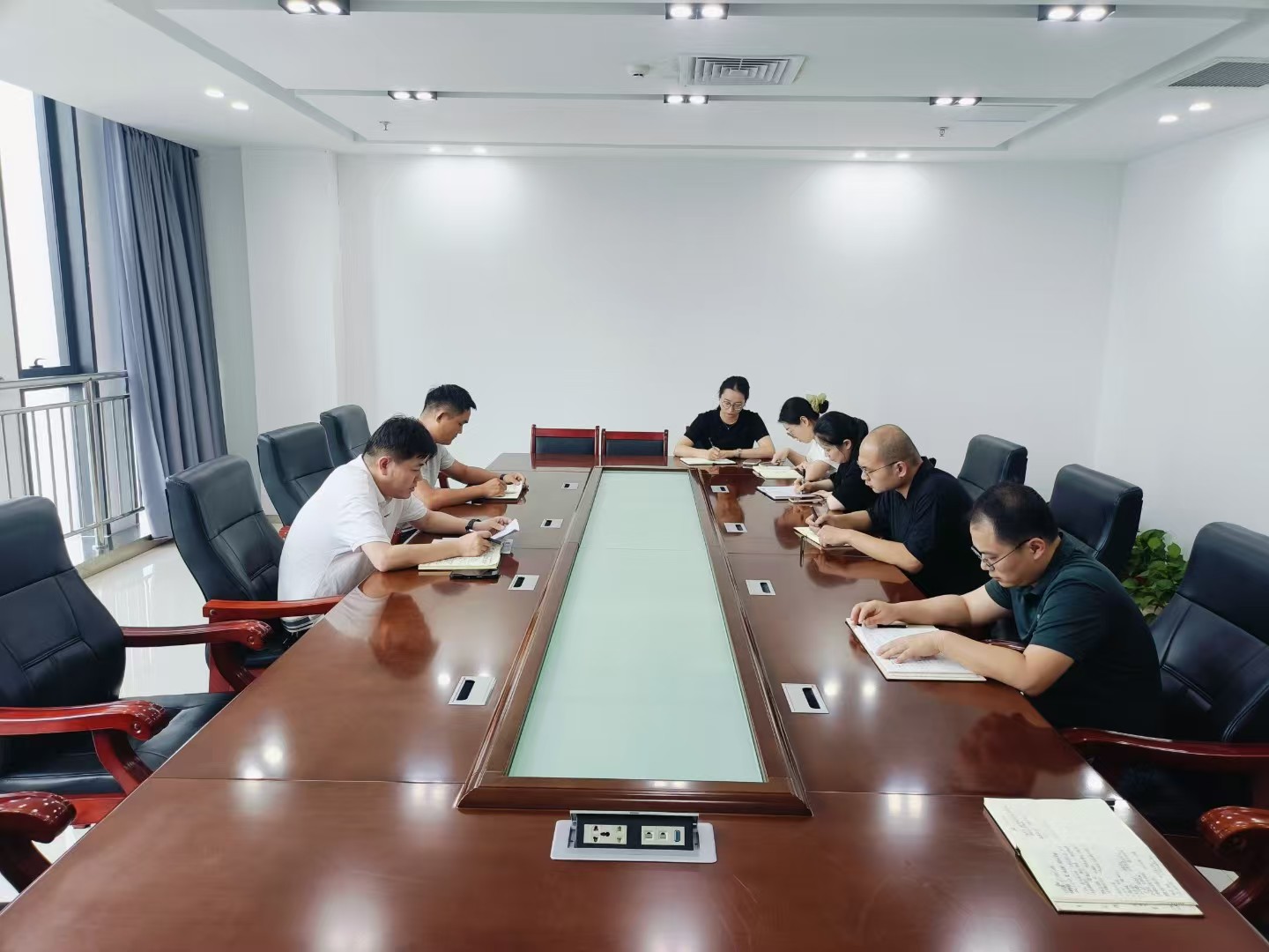 投融资部1 投融资部1